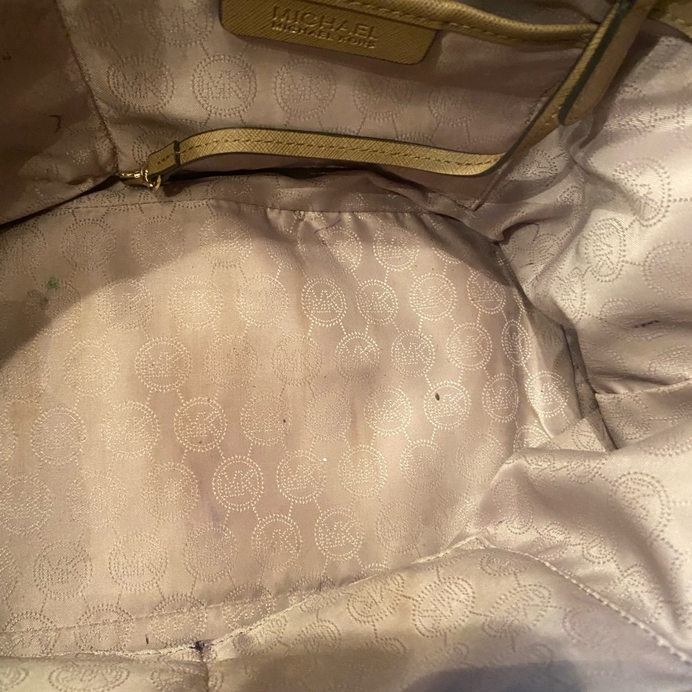 MICHAEL Michael Kors Tan Leather Tote - Picture 6 of 6
